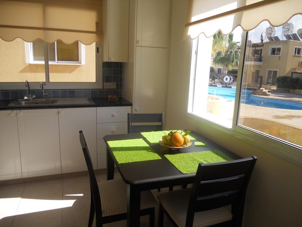 Sirena Sunrise Prestige Apartments Paphos Cameră foto