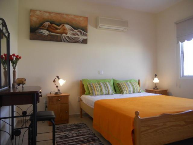 Sirena Sunrise Prestige Apartments Paphos Exterior foto